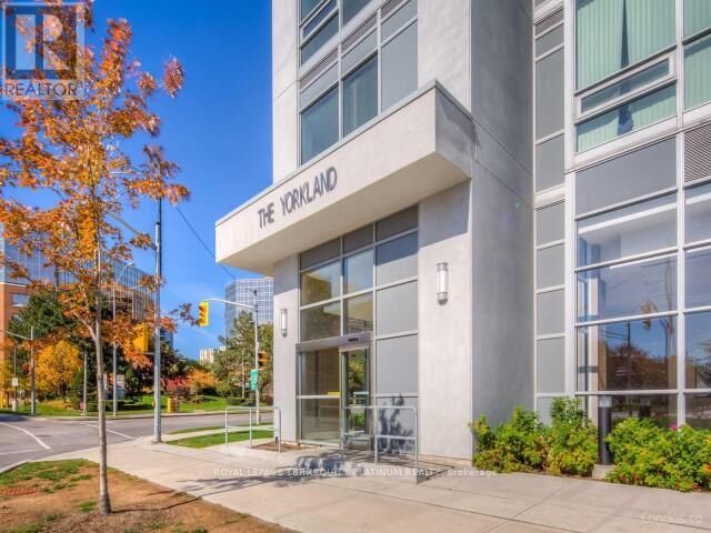 Property Photo:  275 Yorkland Road 2506  ON M2J 0B4 