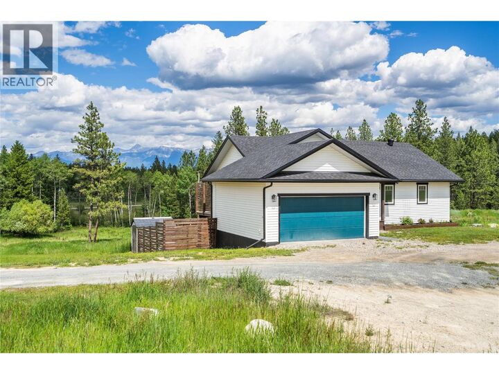 Property Photo: 3320 Pine Ridge Road BC V1A 3L5
