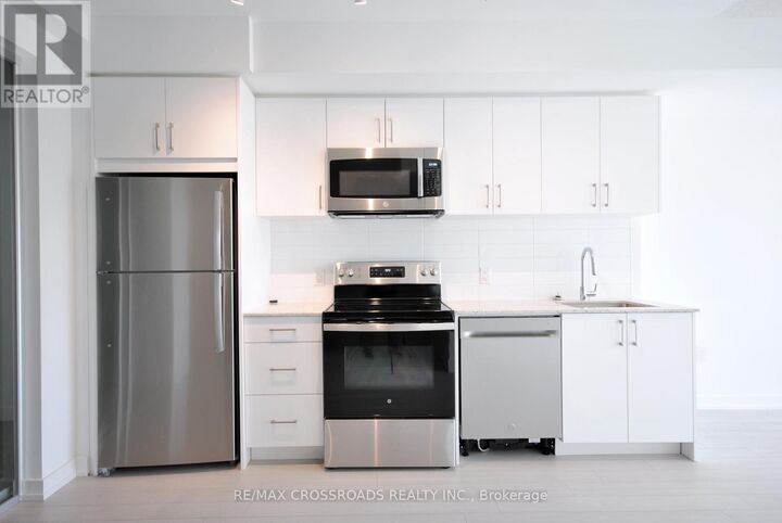 Property Photo: 4010 Eglinton Avenue West 323 ON M9A 0G5