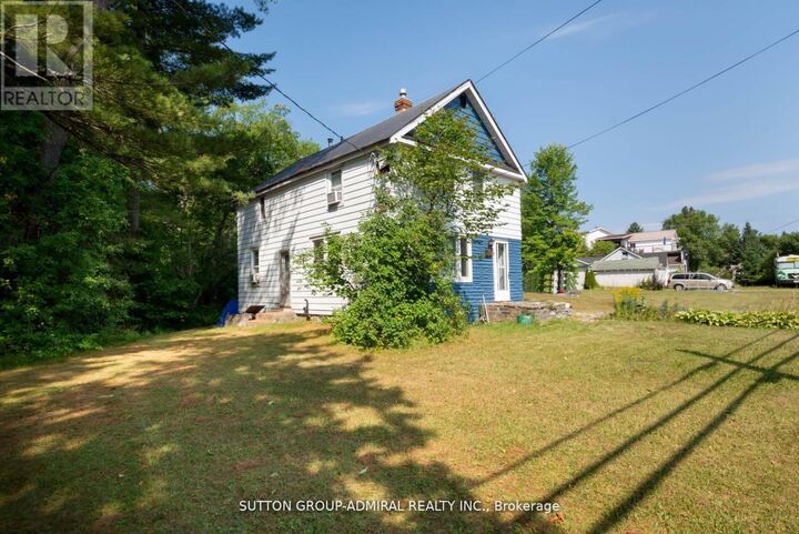 Property Photo:  536 Muskoka Road 3 N 3  ON P1H 1C8 