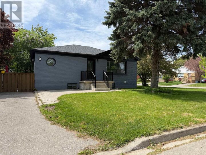 Property Photo: 4 Keats Avenue Main ON L7G 1T4