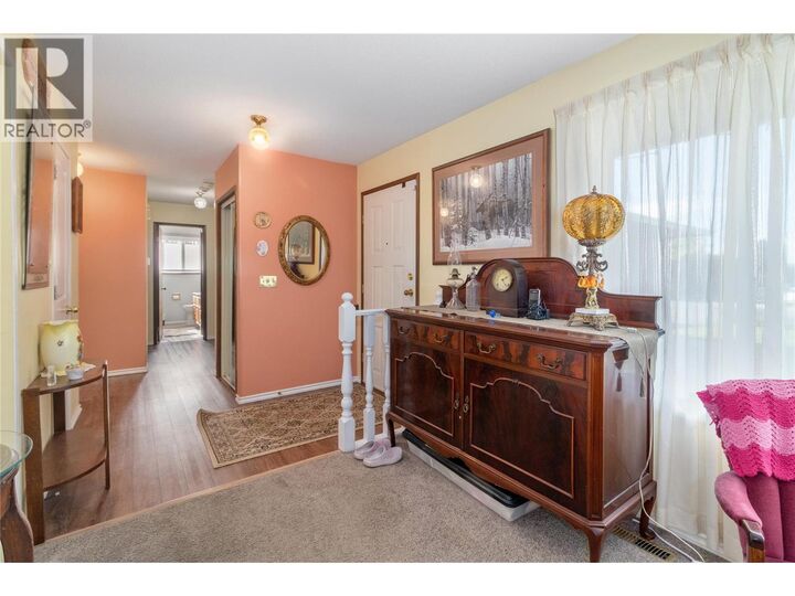 Property Photo: 215 Jupiter Court BC V1X 5W5