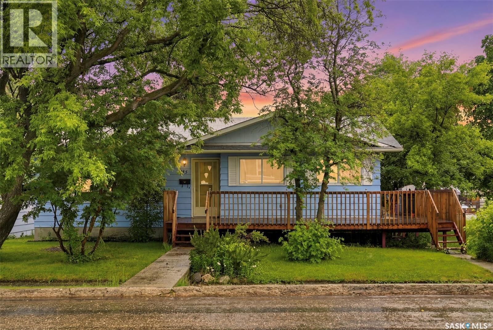 Property Photo:  615 Mayer Street  SK S0K 0S0 
