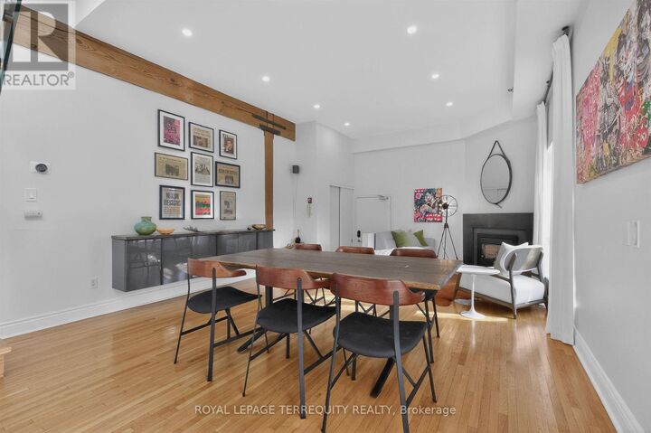 Property Photo: 75 Markham Street 1 ON M6J 2G4