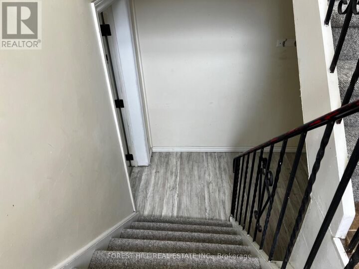 Property Photo:  244 St Vincent Street Lower  ON L4M 3Z8 