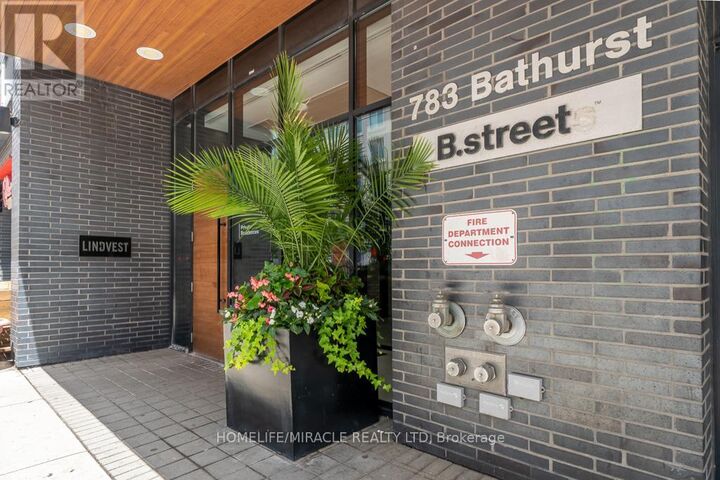 Property Photo: 783 Bathurst Street 206 ON M5S 0A8