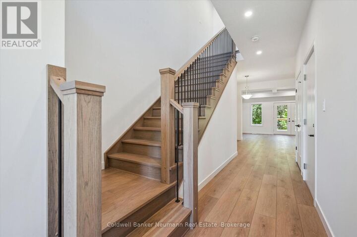 Property Photo: 16 Fieldstone Lane ON N0B 1S0