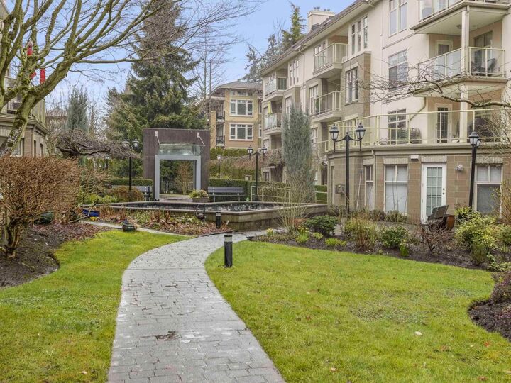 Property Photo:  15350 19A Avenue 118  BC V4A 9W1 