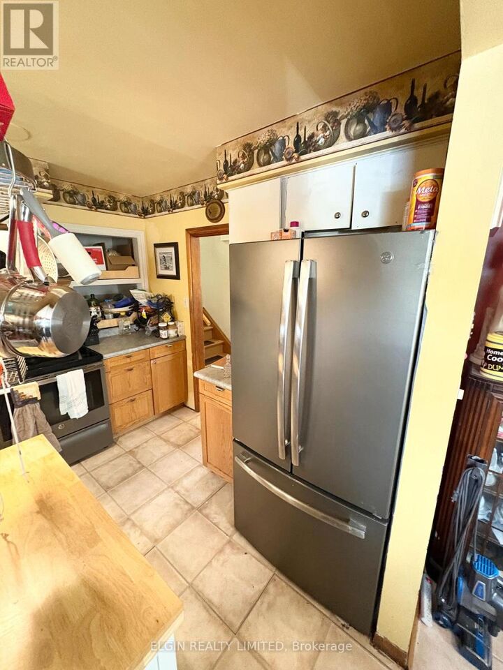 Property Photo: 14 Glanworth Avenue ON N5R 1E7