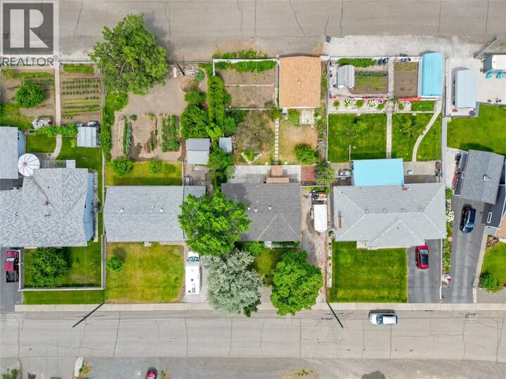 210 Ash Street — photo 1