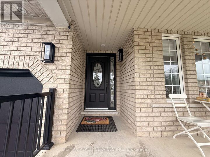 Property Photo:  36 Burnt Elm Drive  ON L7A 1T8 