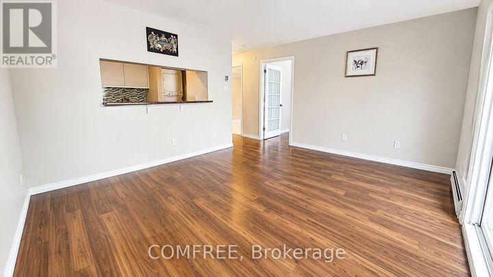 Property Photo:  270 Brittany Drive 214  ON K1K 4M3 