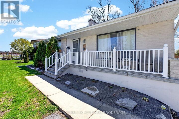 Property Photo: 1071 Hudson Drive ON K7M 5K9