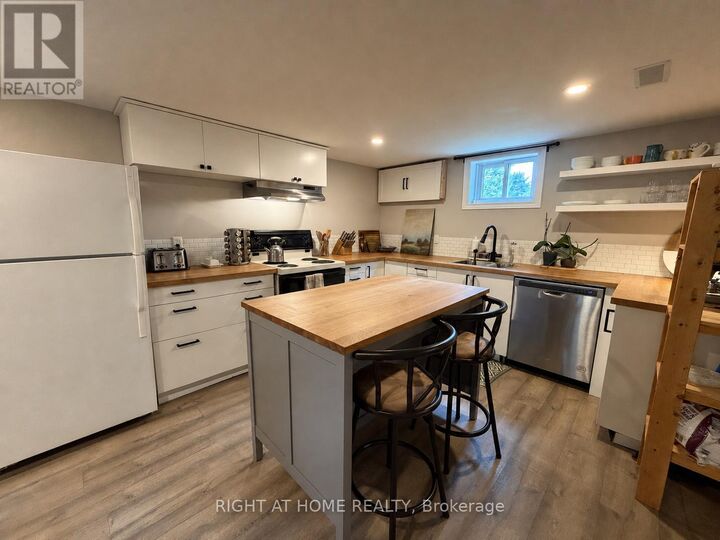 Property Photo:  48 Langstone Crescent Bsmt  ON L7G 4N3 