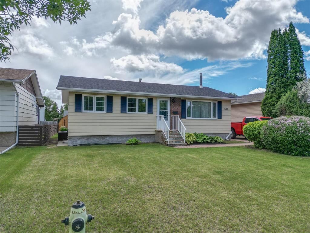 Property Photo: 3410 Van Horne Avenue MB R7B 3H4