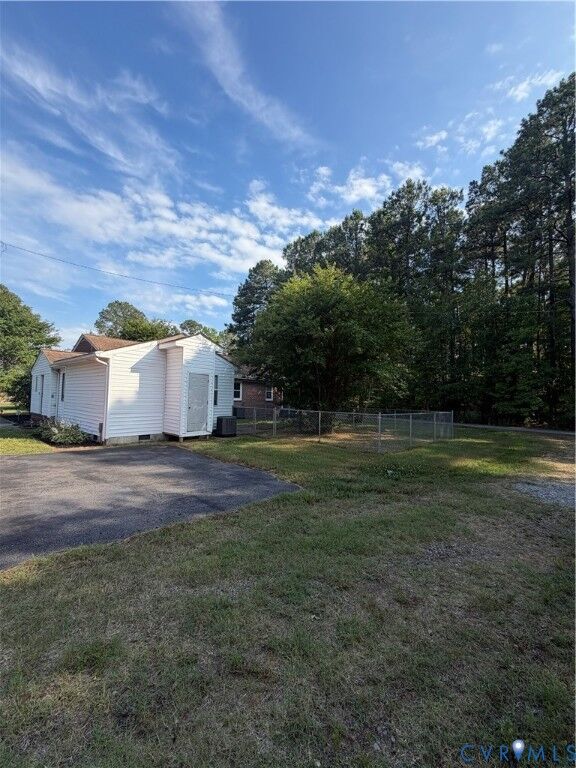 Property Photo: 7426 Boydton Plank Road VA 23803