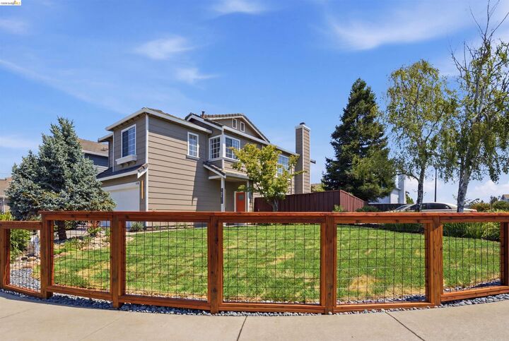 Property Photo:  18911 Sydney Cir  CA 94546 