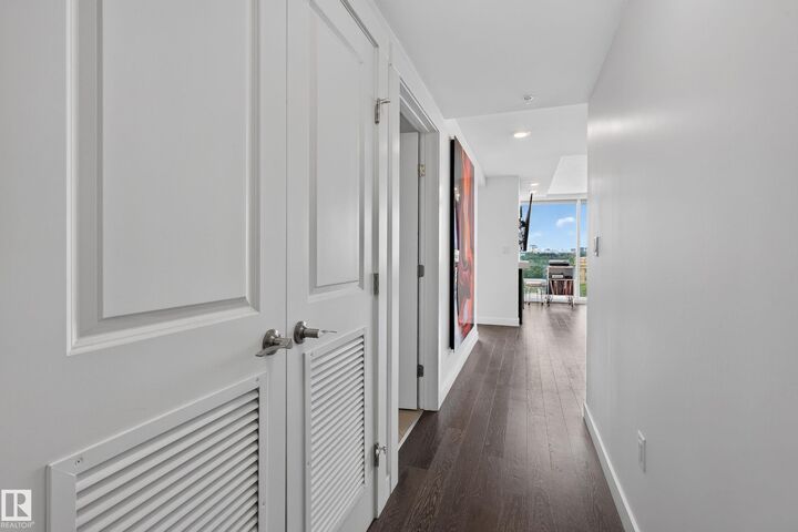 Property Photo:  9720 106 Street NW 1307  AB T5K 0K8 