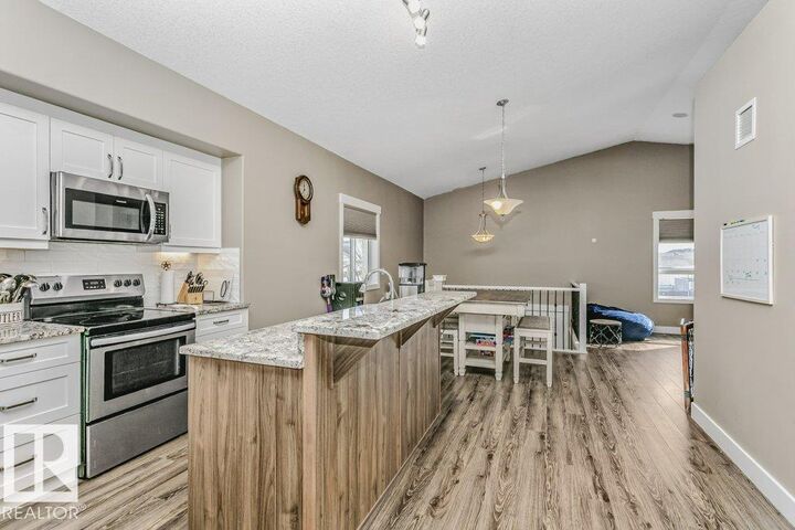 Property Photo:  5120 56 Street  AB T0B 0S0 