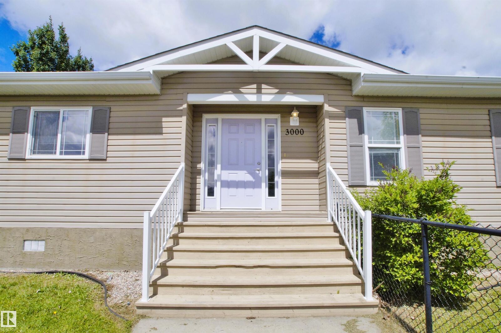 Property Photo: 3000 Aspen Wynd AB T9E 8R5