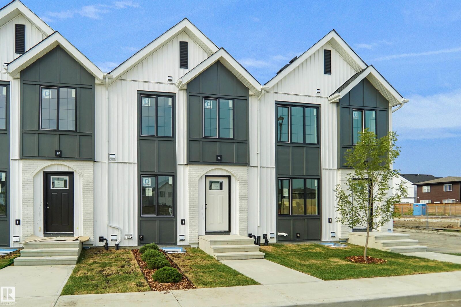 Property Photo: 17319 5 Street NE 25 AB T5Y 4L5