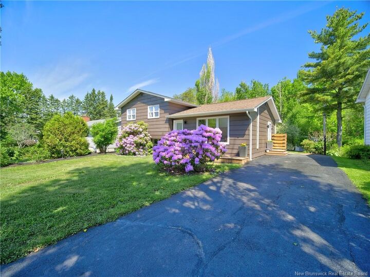 Property Photo:  163 Glenwood Drive  NB E1A 2N2 