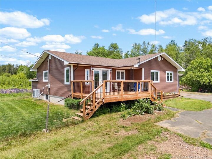 Property Photo: 989 Cumberland Point Road NB E4A 3K9