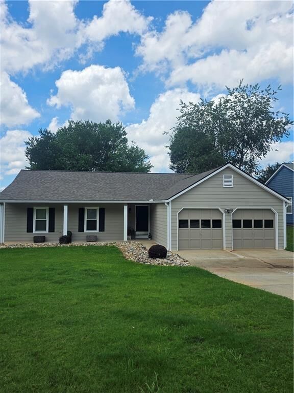 Property Photo:  5020 Timberbridge Lane  GA 30022 