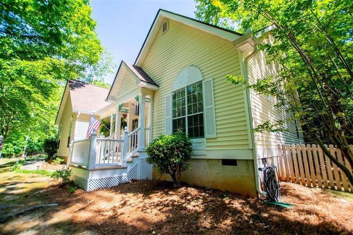 Property Photo:  7306 Melrose Court  GA 30180 