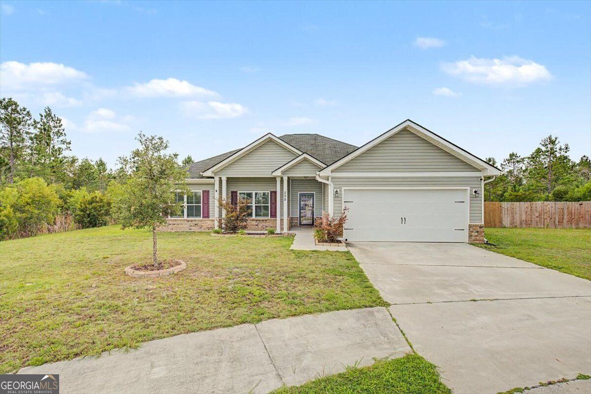 Property Photo: 258 Whipple Avenue GA 31313