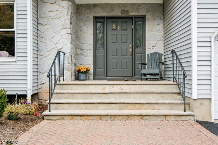 Property Photo: 98 King St NJ 08820