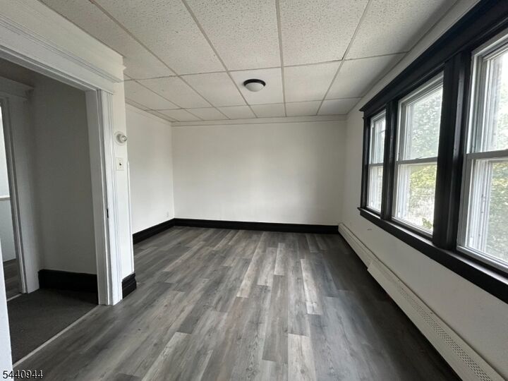 Property Photo:  377 N 7th St 2  NJ 07107 