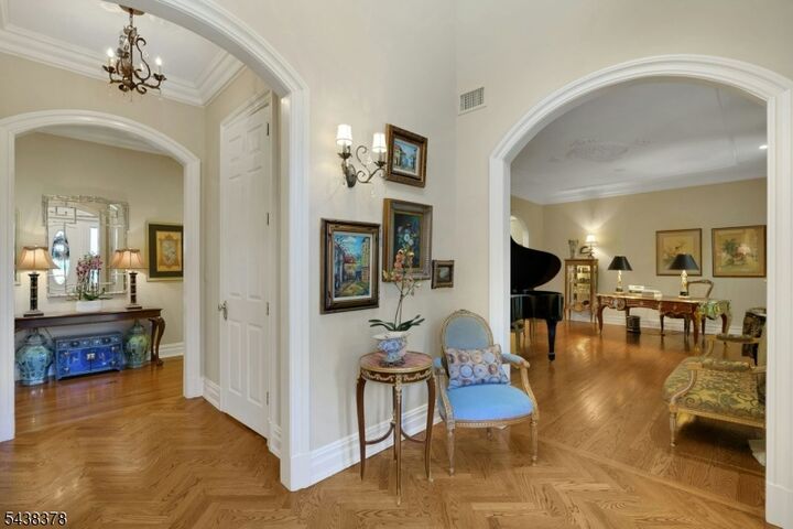 Property Photo: 4 Dogwood Dr NJ 07960