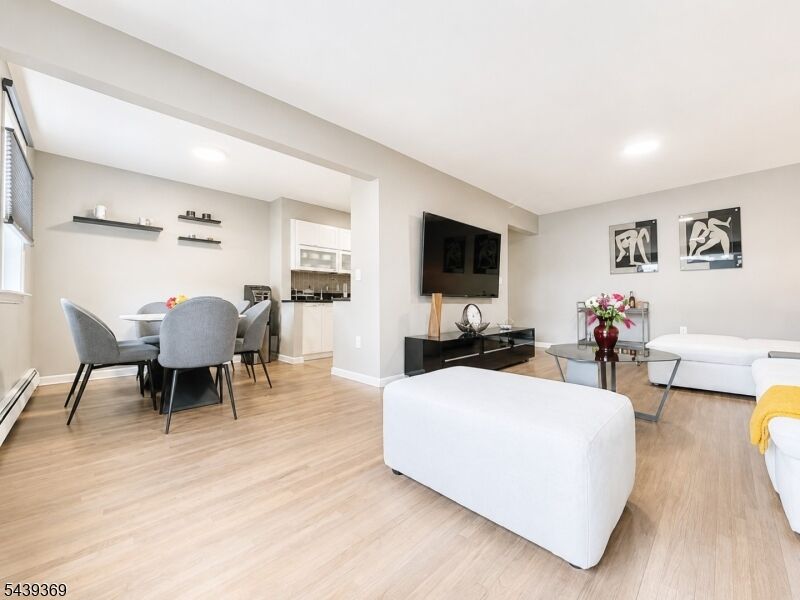 Property Photo: 605 Grove St H3 NJ 07013