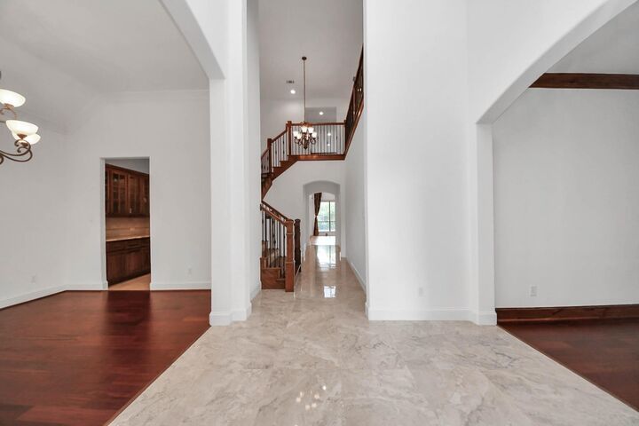 Property Photo:  1807 Ravenel Lane  TX 77479 