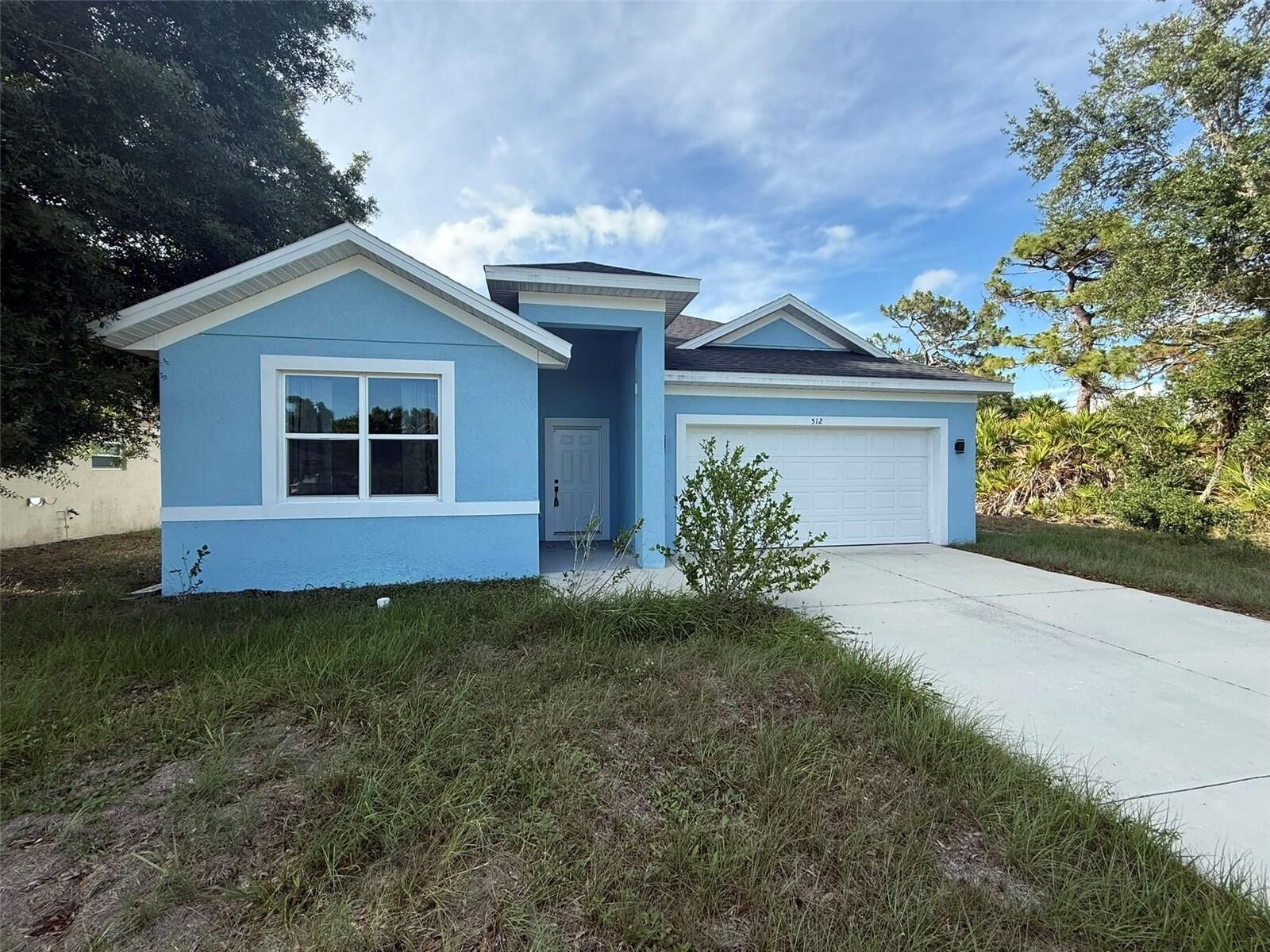 Property Photo: 512 Sunset Road N FL 33947