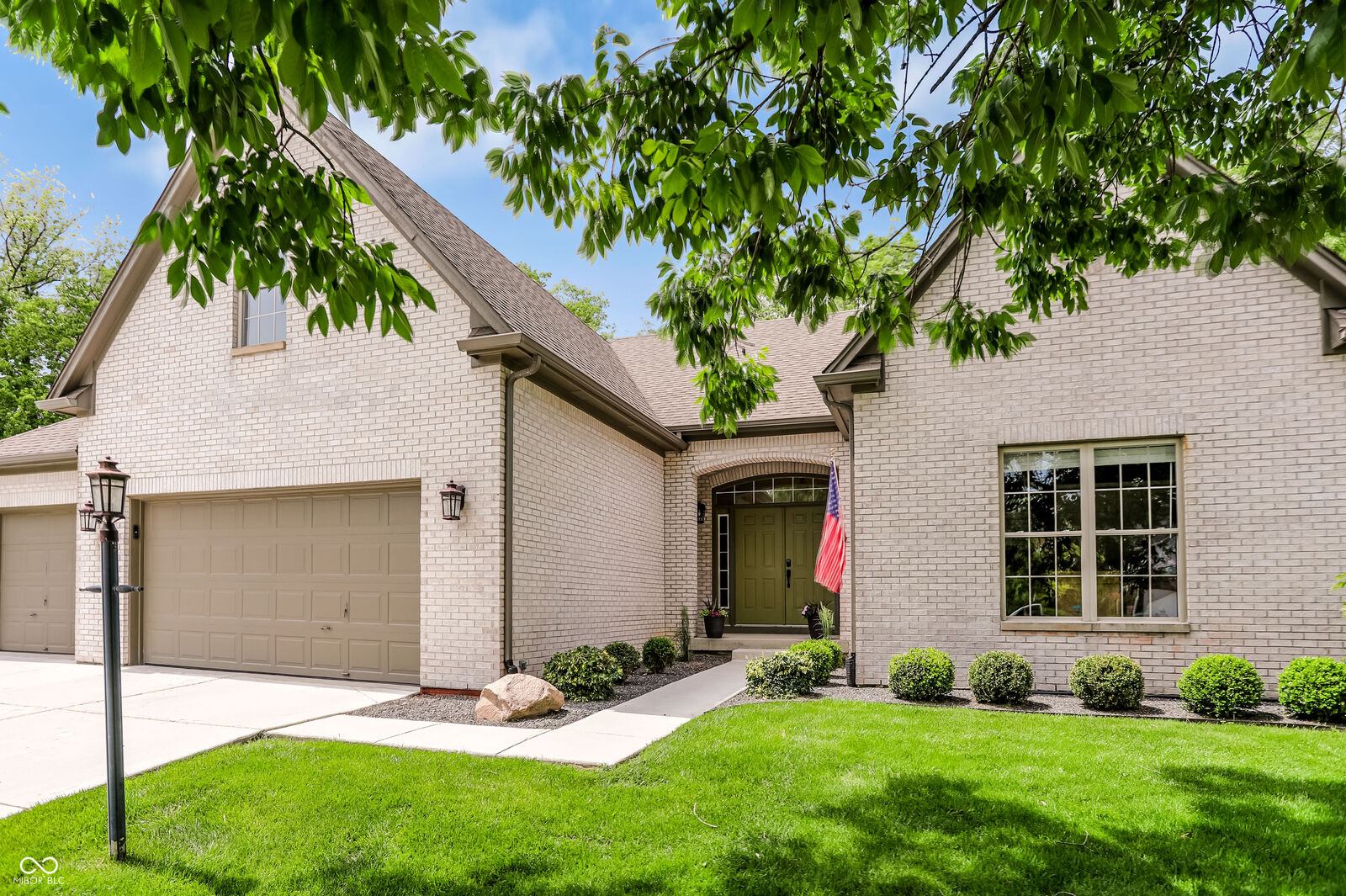 Property Photo: 4300 Tally Ho Circle IN 46077