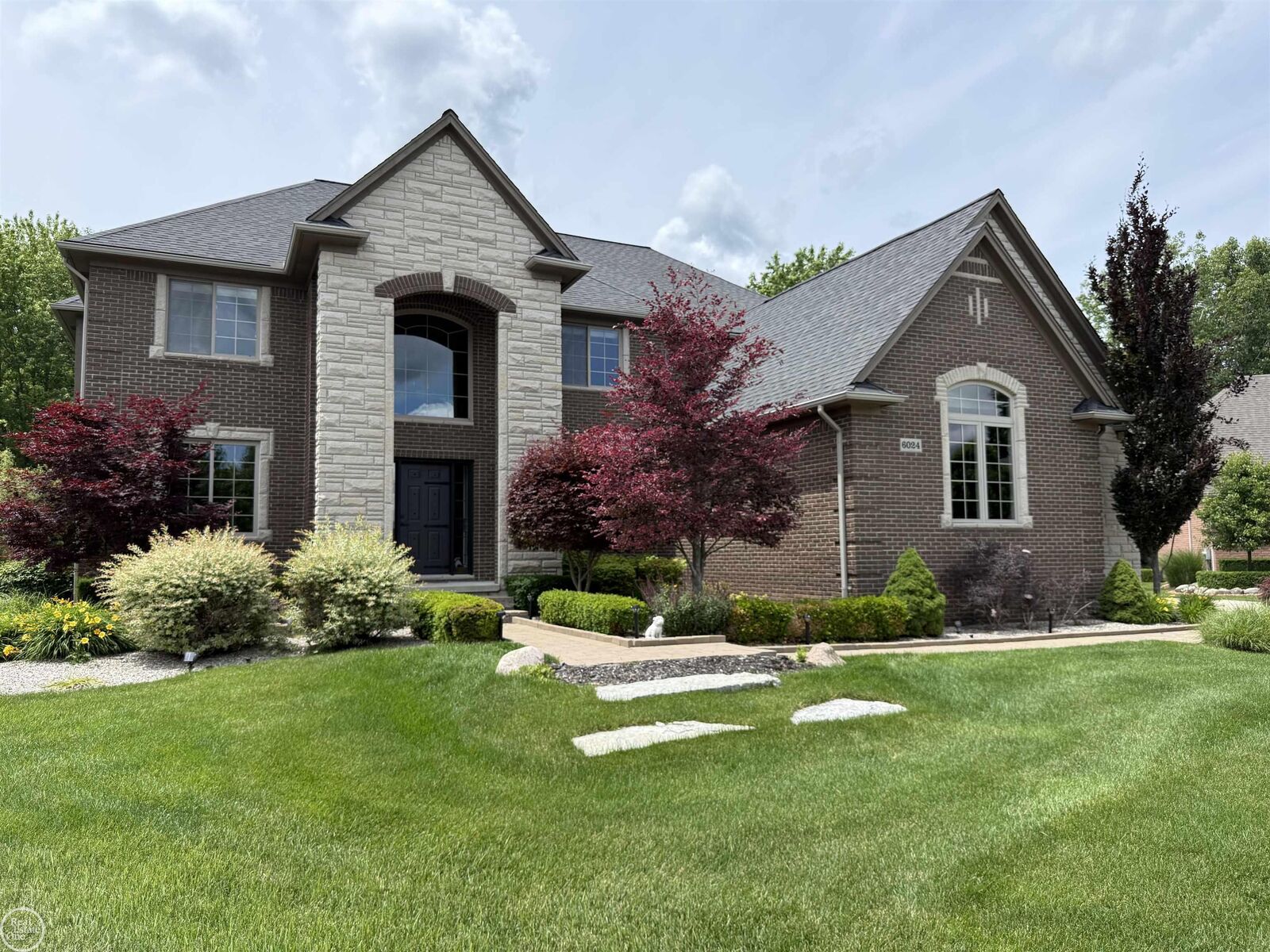 Property Photo:  6024 Harbor Court  MI 48094-1232 
