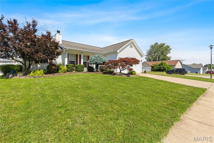 Property Photo:  1269 Little Brave Drive  MO 63366 