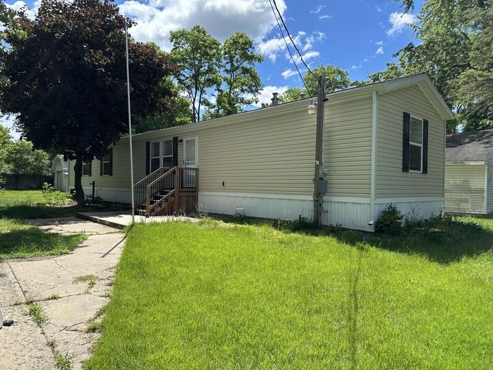 Property Photo:  3551 Nash Drive  MI 49201 