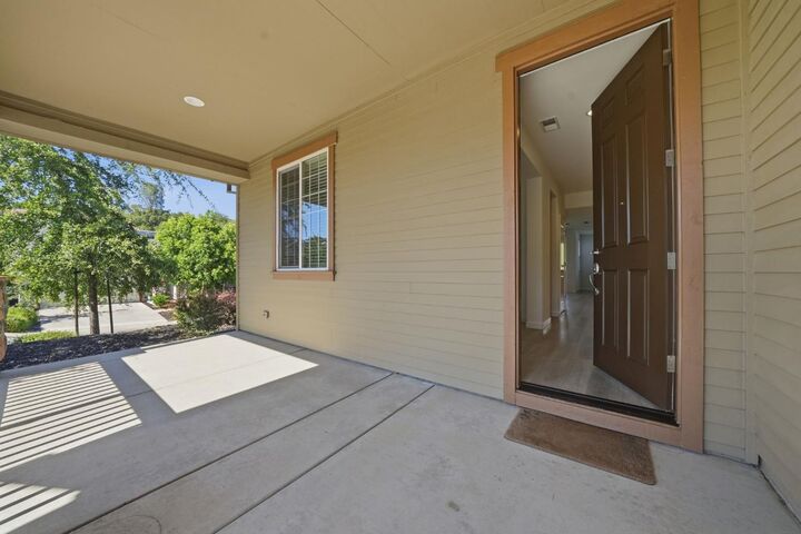 Property Photo: 648 Edgewood Loop CA 95222