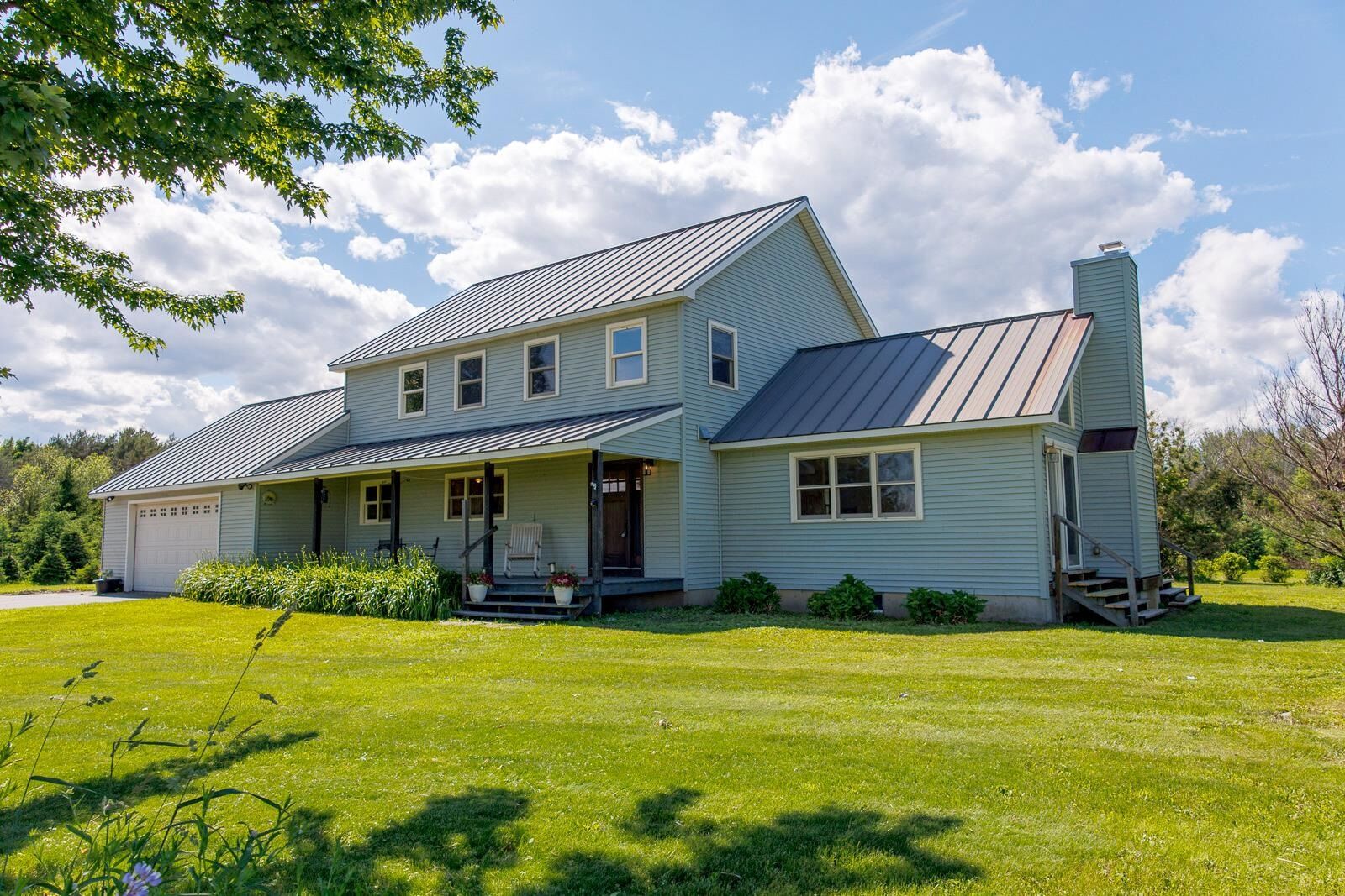 Property Photo:  2687 US Route 2  VT 05474 