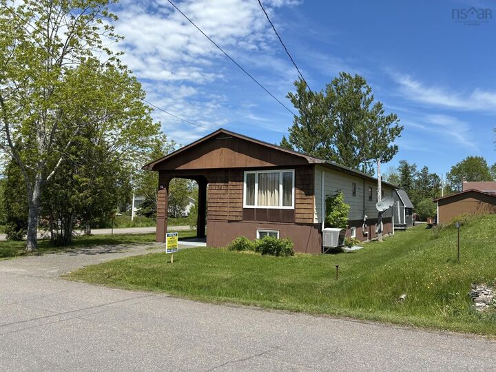 Property Photo: 178 Twining NS B0E 1B0