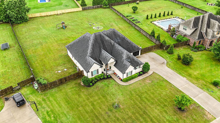 Property Photo: 2499 Brookwater Lane AR 72703