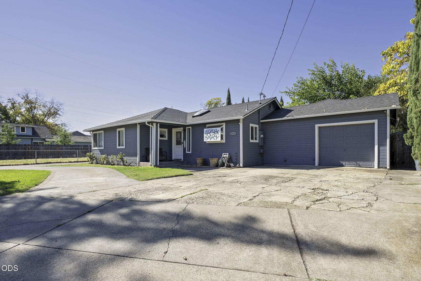 Property Photo:  2695 Merriman Road  OR 97501 