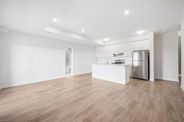 Property Photo: 31 Reverie Way ON N2E 0K5