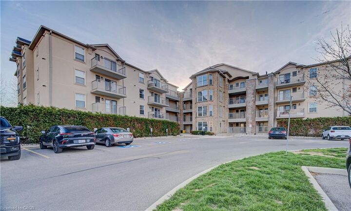 Property Photo:  1490 Bishops Gate 106  ON L6M 4N3 