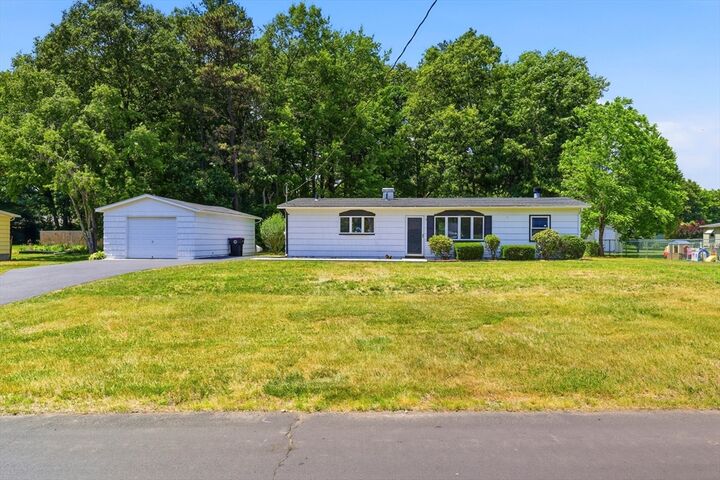 Property Photo: 37 Sun Valley Rd MA 01040