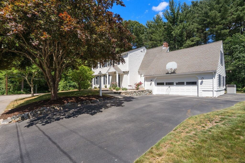 Property Photo: 10 Steven Ln MA 02052