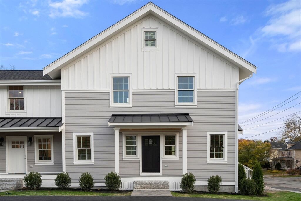 Property Photo: 63 Oak Street B MA 02482